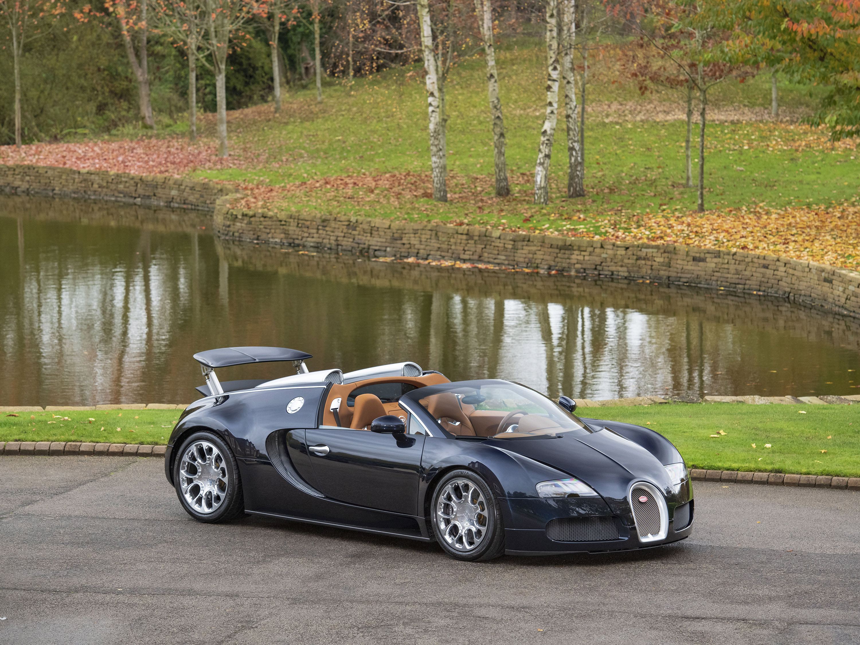 2011 Bugatti Veyron Grand Sport — Black Blue Metallic