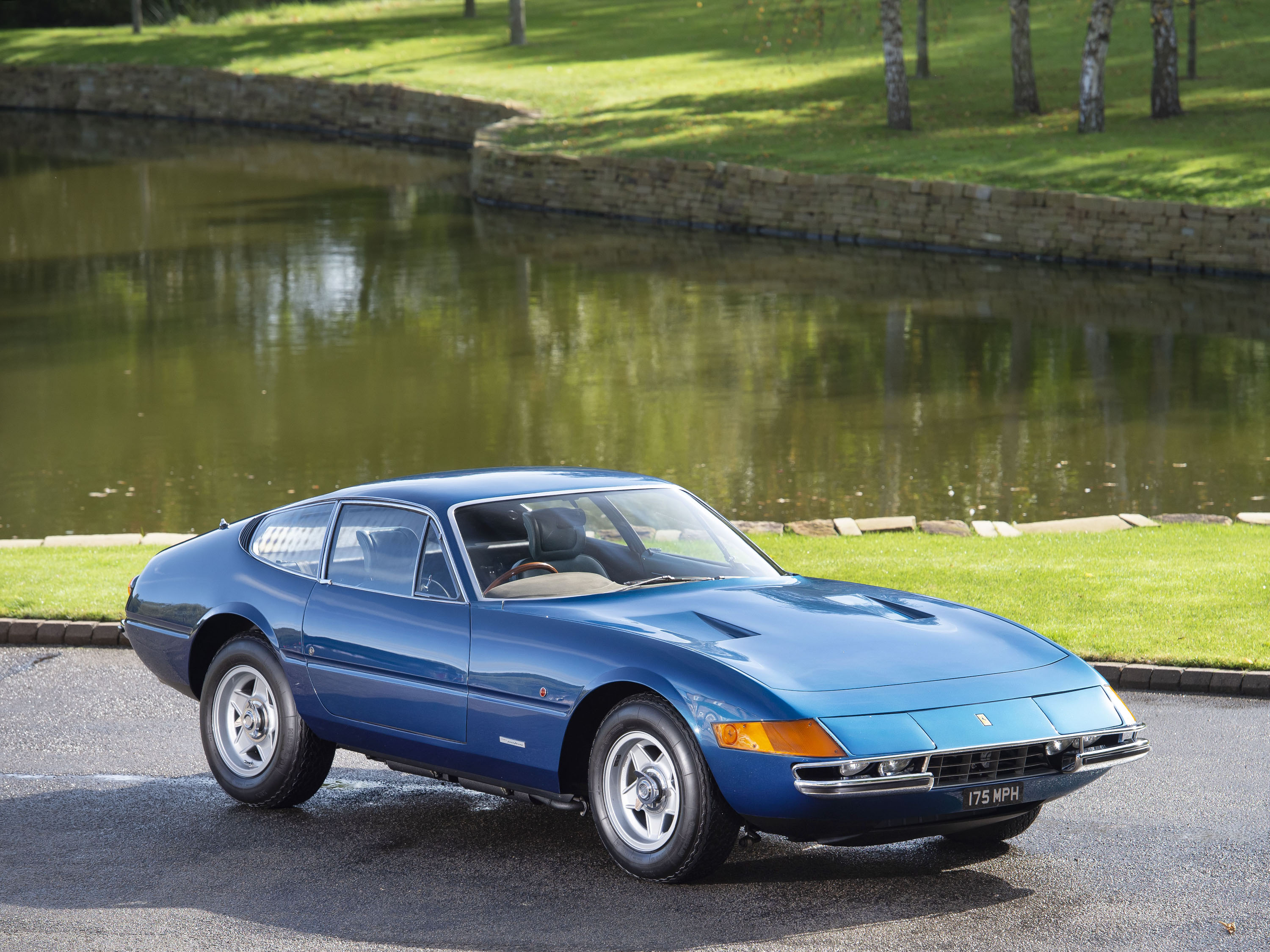 1973 365 GTB/4 Daytona — Blu Met Dino