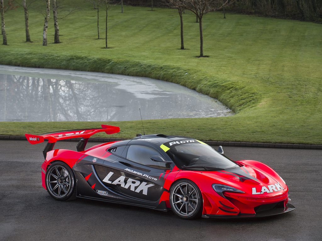 2016 P1 GTR (Lanzante road conversion) — Lark Livery